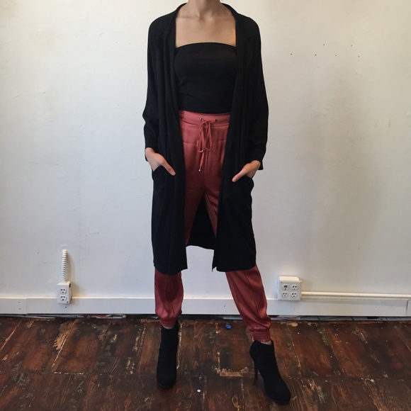 LAST ONE! Longline Collared Suede-like Cardigan - Picture 3 of 8